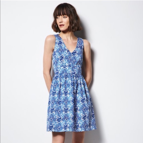 MILLY FOR DESIGNATION Dress Fit & Flare Blue Tile Print Sizes 8 10 - Picture 1 of 8